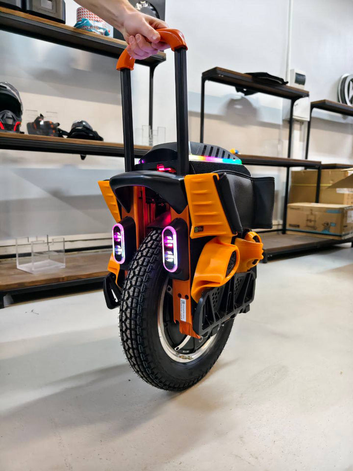 KingSong S16 Pro unicycle 1480Wh suspension image 1